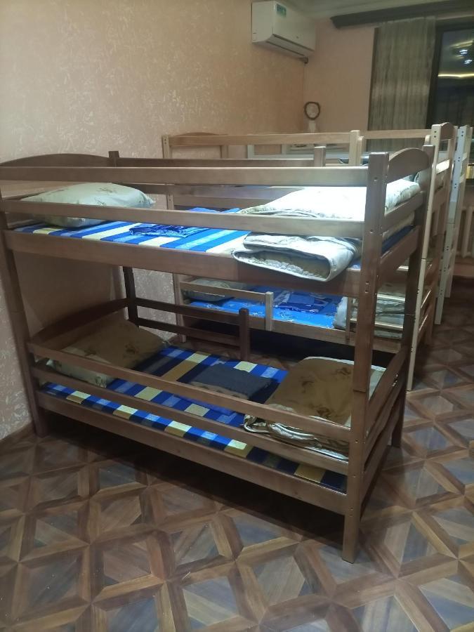 Hero Hostel Ереван Екстериор снимка